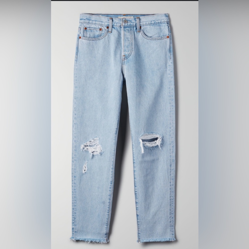 Levi’s Wedgie Jeans